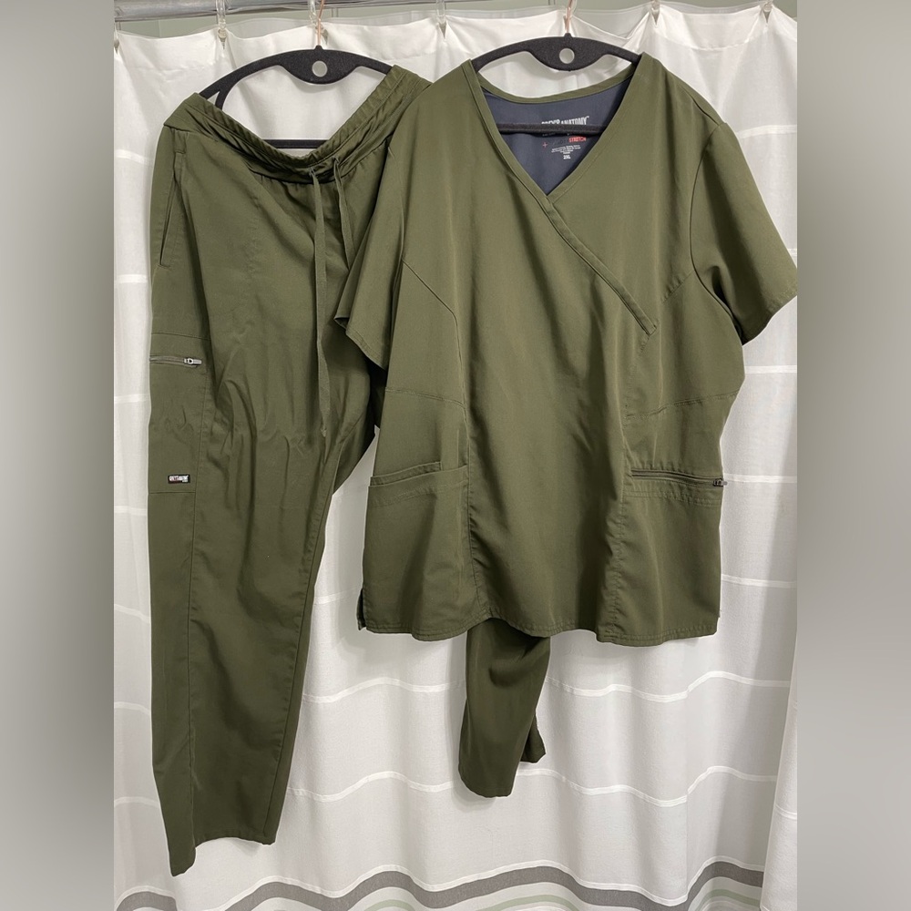 Grey's Anatomy Olive Professional Scrub Set